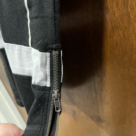 B&W shirt - Picture 3 of 3